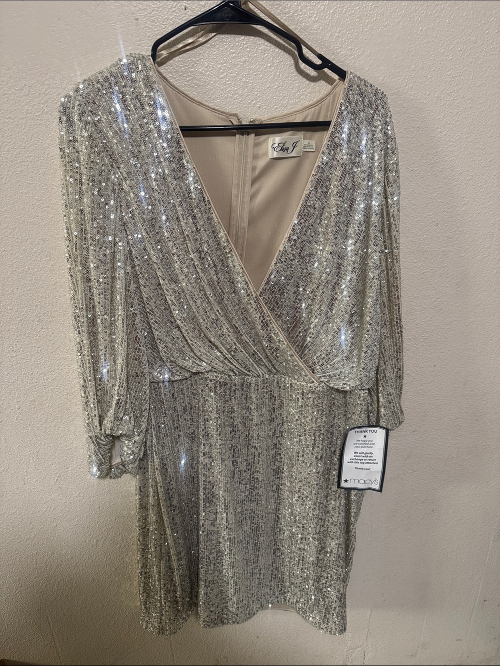 Eliza J Silver Sequin V-Neck Long Sleeve Cocktail Dress